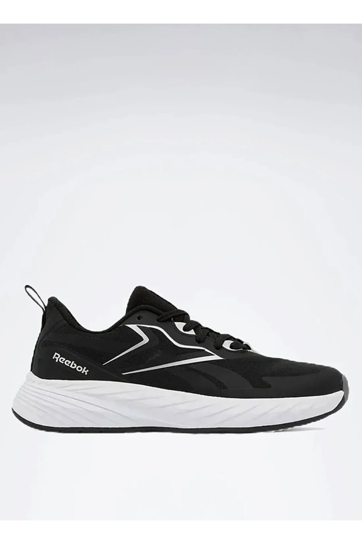 Reebok 100250388 VERSE Kadın Yürüyüş Ayakkabısı Siyah Beyaz