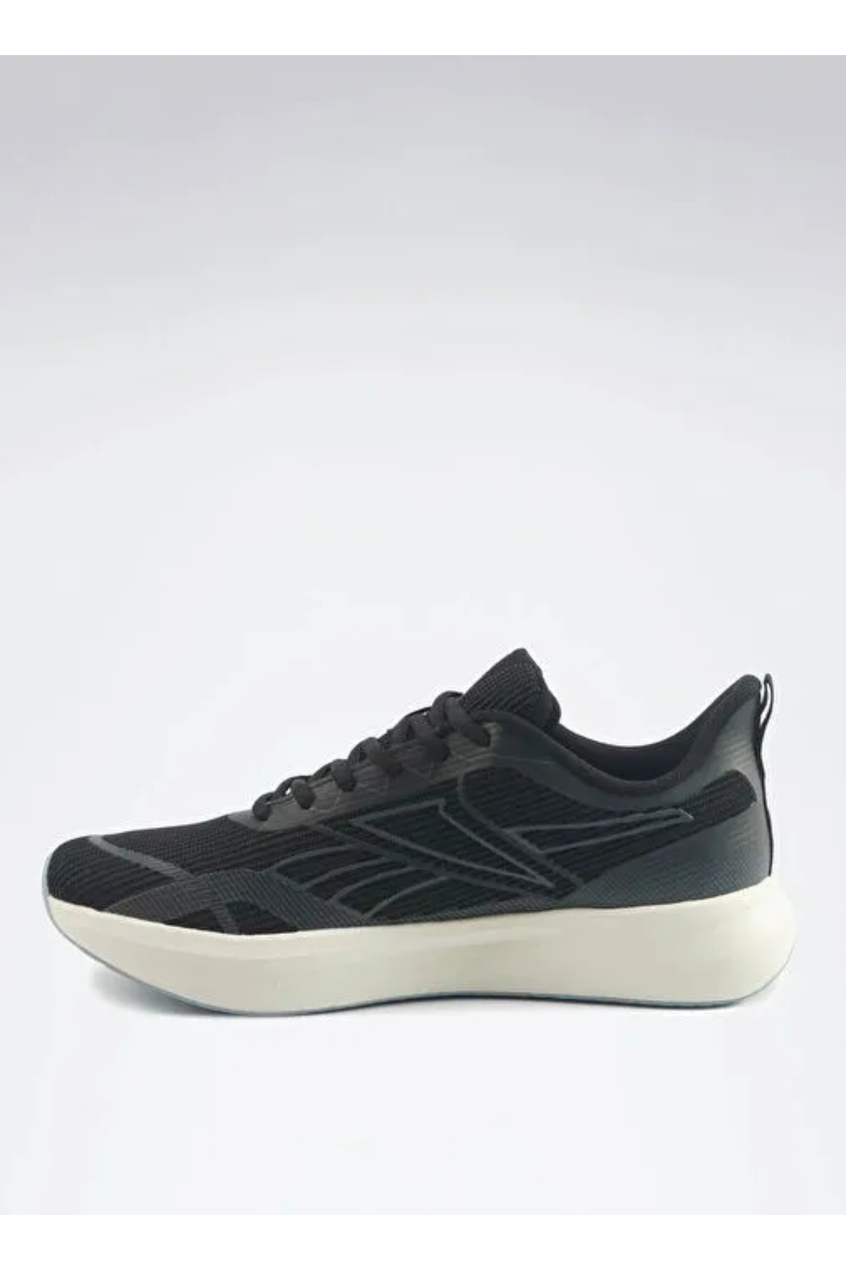 Reebok 102025273 EDGEWOOD II Erkek Yürüyüş Ayakkabısı Siyah Beyaz
