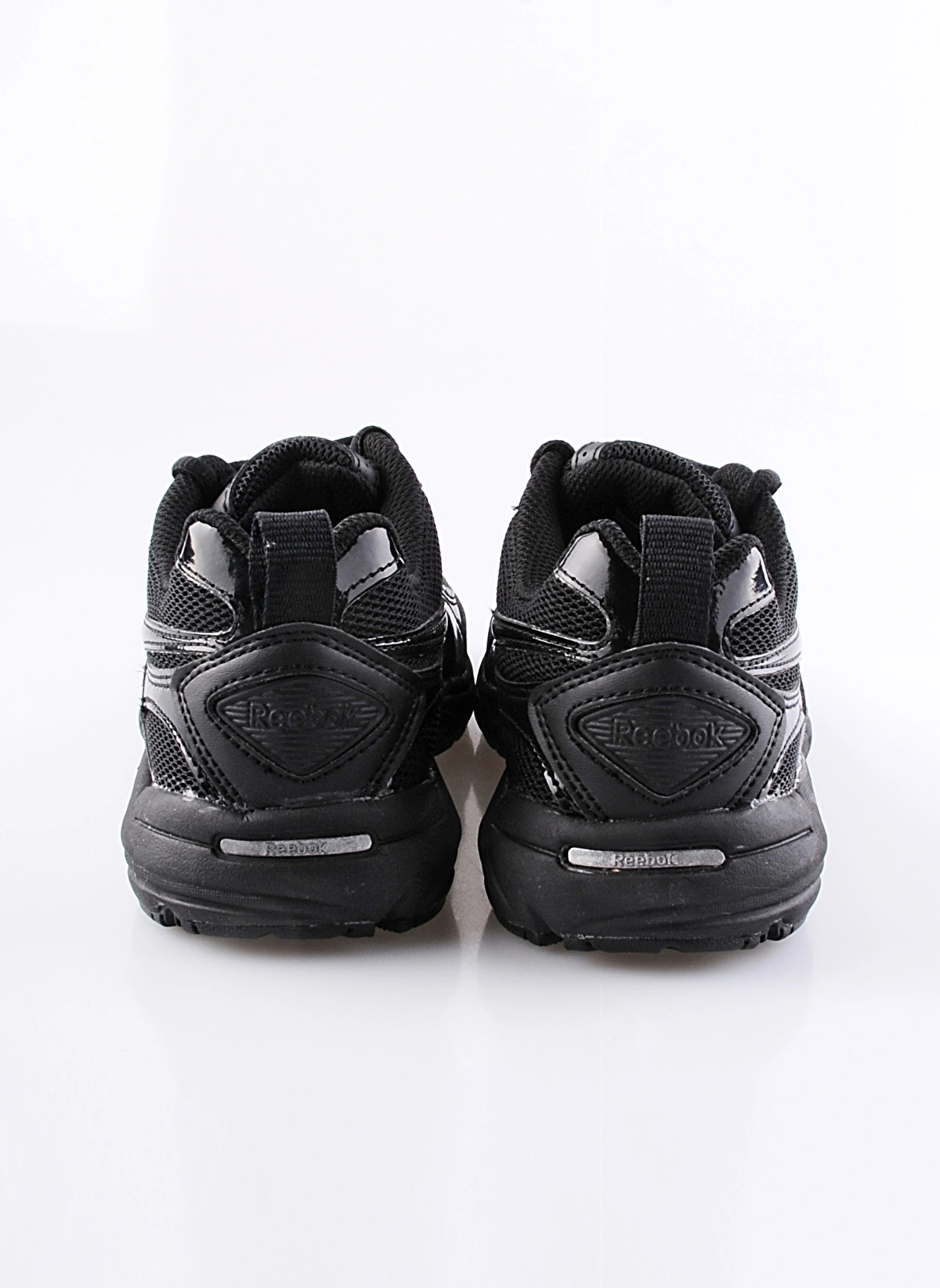 Reebok Negotiator J83347 Kadın Yürüyüş Ayakkabısı Siyah