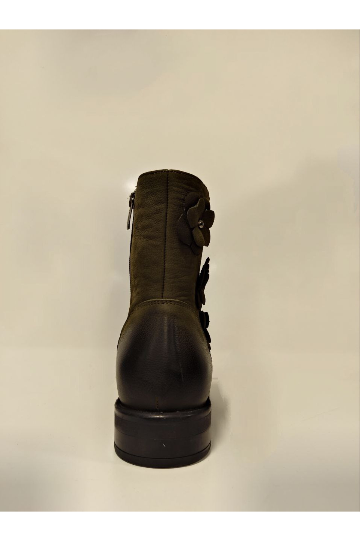 Venüs 1852505 498 Haki Bot Kadın Haki yeşil