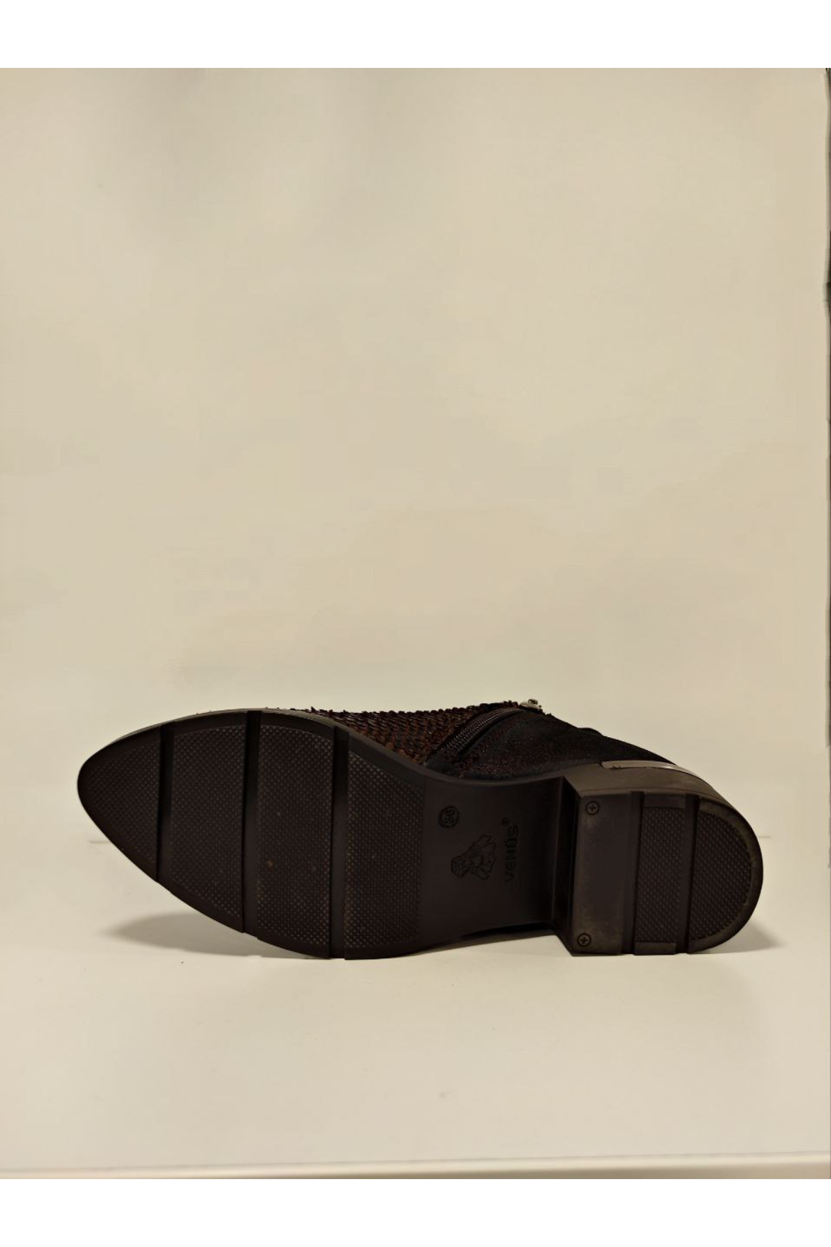 Venüs 6735 5701-4081 Bakır Bot Kadın Bakır