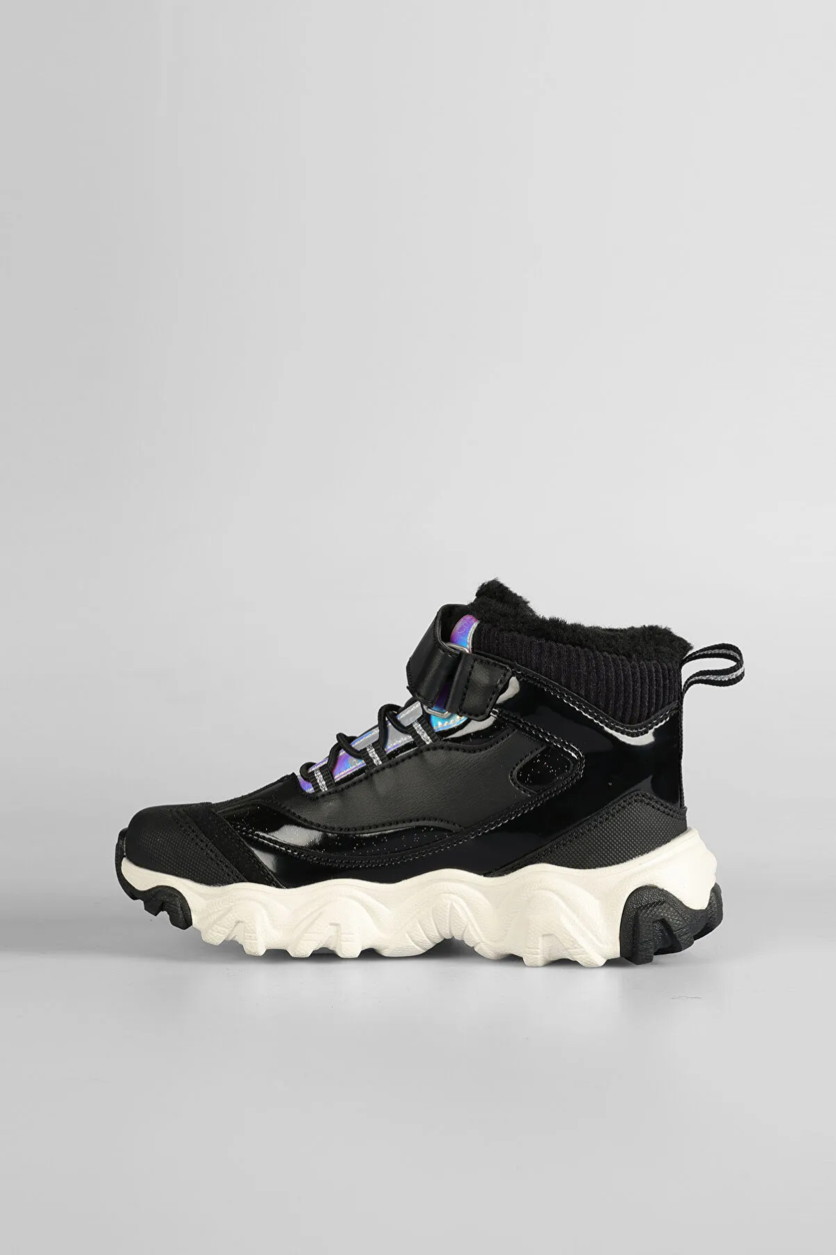 vicco 946.P24K.423 Radus Çocuk Bot Siyah