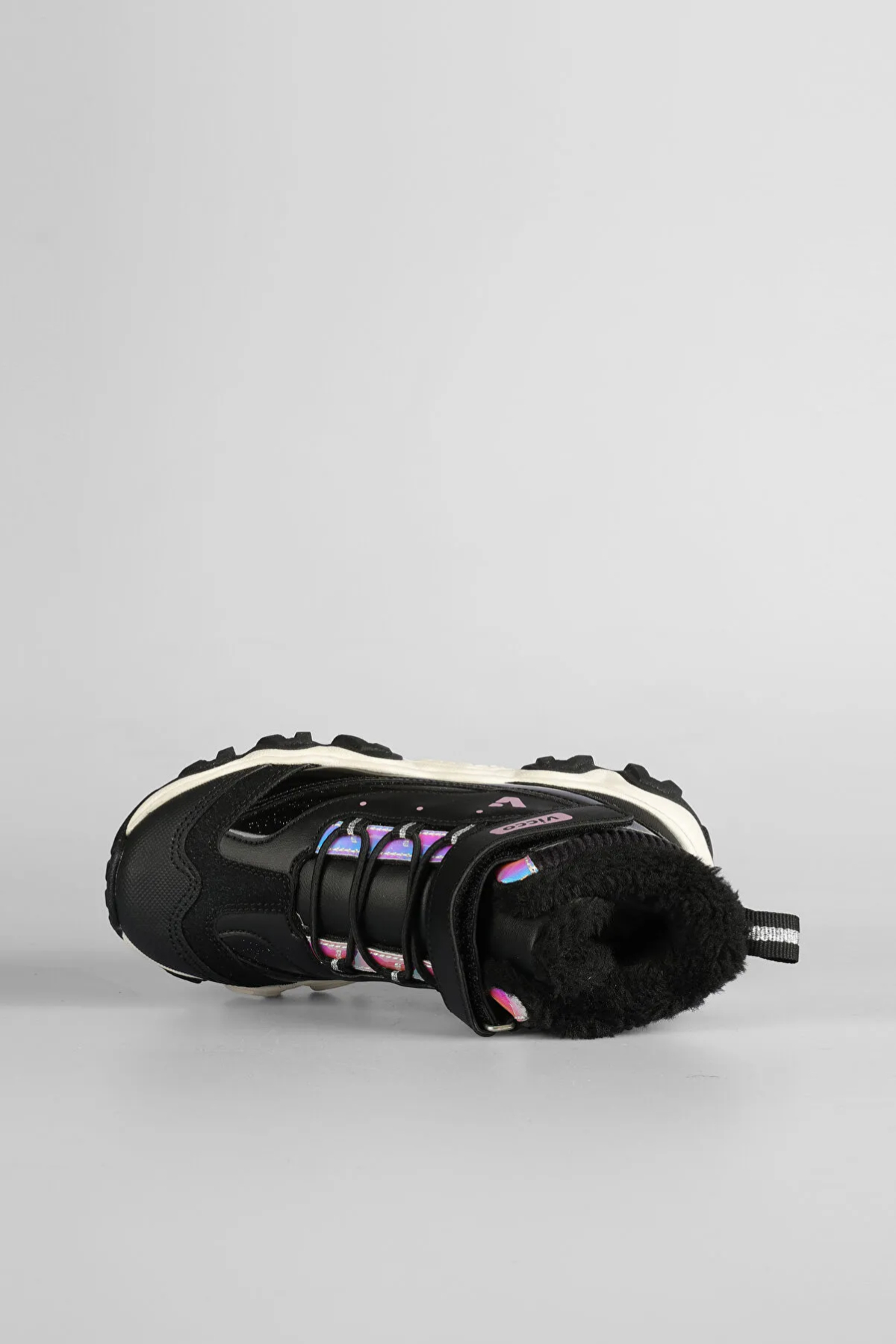 vicco 946.P24K.423 Radus Çocuk Bot Siyah