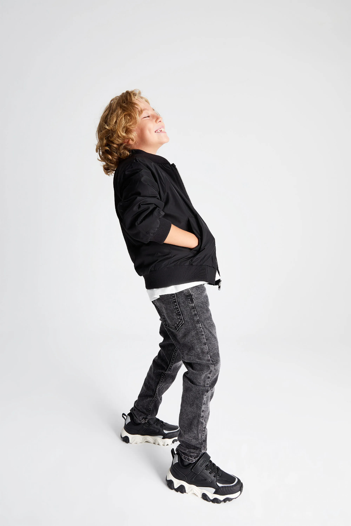 Vicco 950.P23K.309 Jessy Çocuk Yürüyüş Ayakkabısı Siyah Beyaz