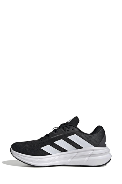 Adidas ID8738 QUESTAR 3 W Kadın Yürüyüş Ayakkabısı Siyah Beyaz