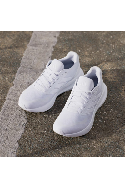 Adidas IH7760 RUNFALCON 5 W Kadın Yürüyüş Ayakkabı Beyaz