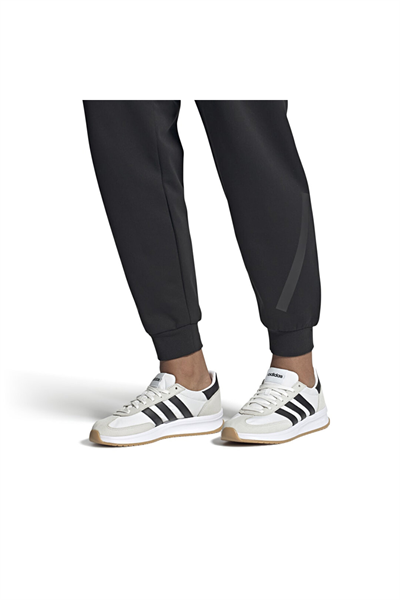 Adidas IH8584 RUN 70S 2.0 Erkek Yürüyüş Ayakkabısı Beyaz