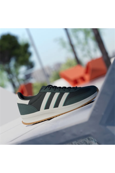 Adidas JR2406 RUN 70s 2.0 Erkek Yürüyüş Ayakkabısı yeşil