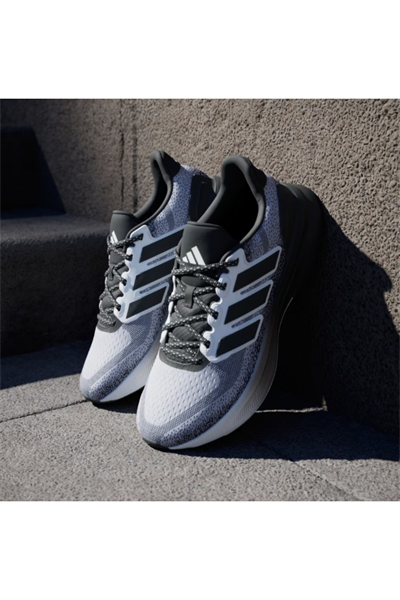 Adidas JS2836  ULTRARUN 5 Erkek Yürüyüş Ayakkabısı Siyah Beyaz