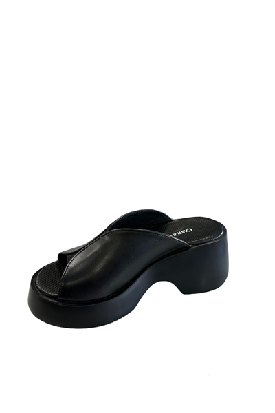 Castle Black 42614 Kadın Hakiki Deri Yazlık Terlik Siyah