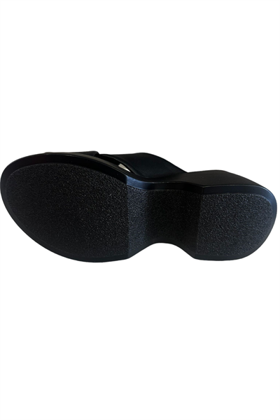 Castle Black 42618 Kadın Hakiki Deri Yazlık Terlik Siyah
