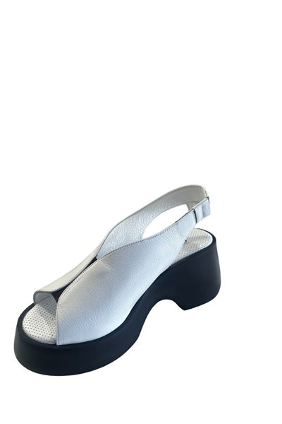 Castle Black 42624 Kadın Hakiki Deri Yazlık Ayakkabı Beyaz