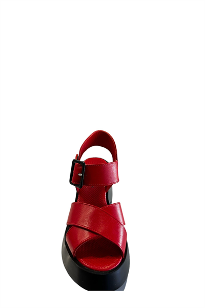 Castle Black 42627 Kadın Hakiki Deri Yazlık Ayakkabı Kırmızı