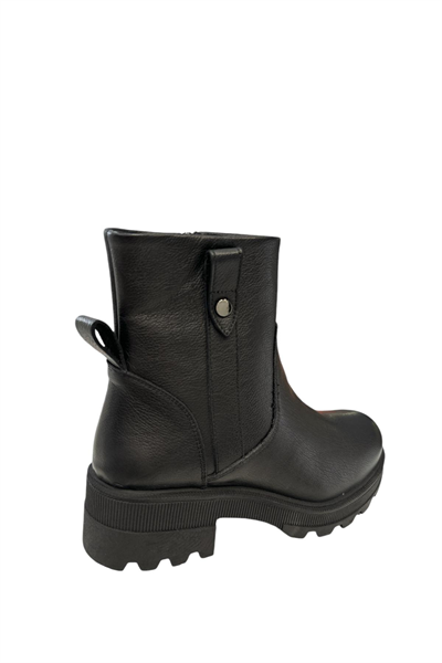 Castle Black YLDZ-212581-1 Kadın Hakiki Deri Klasik Bot Siyah