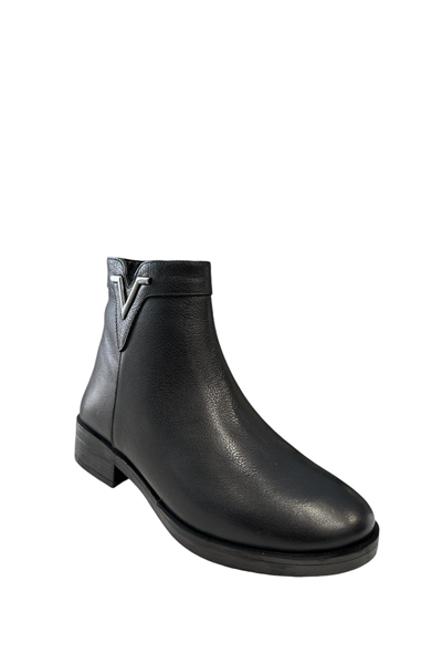 Castle Black YLDZ-21893-1 Kadın Hakiki Deri Klasik Bot Siyah