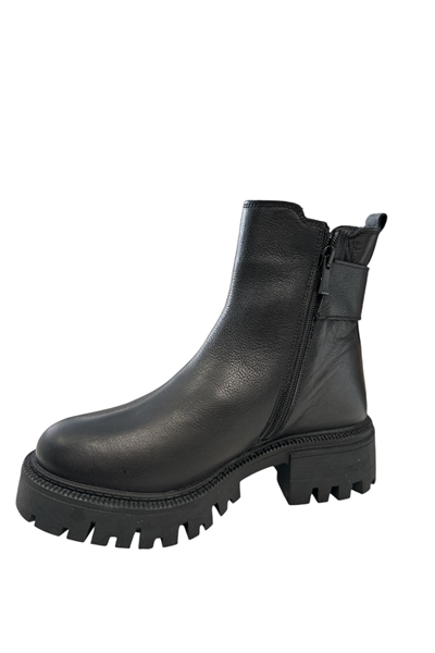 Castle Black YLDZ-23783-1 Kadın Hakiki Deri Klasik Bot Siyah