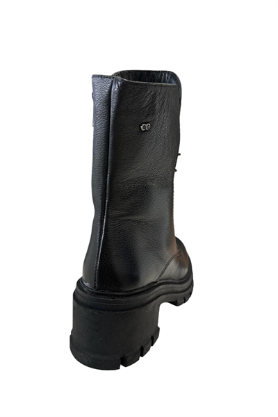 Castle Black YLDZ-52671-1 Kadın Hakiki Deri Klasik Bot Siyah