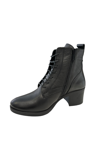 Castle Black YLDZ-92159-1 Kadın Hakiki Deri Klasik Bot Siyah
