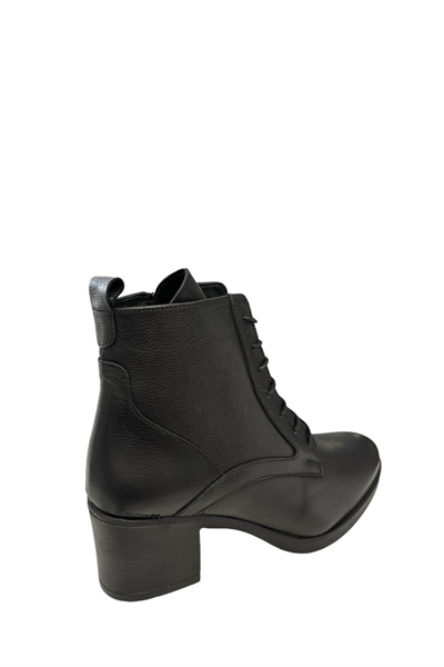Castle Black YLDZ-92159-1 Kadın Hakiki Deri Klasik Bot Siyah