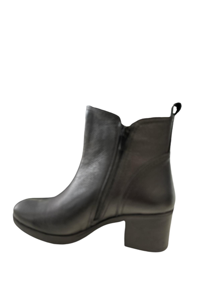 Castle Black YLDZ-92163-1 Kadın Hakiki Deri Klasik Bot Siyah