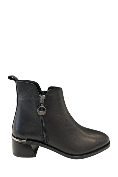 Castle Black YLDZ-9780-1 Kadın Hakiki Deri Klasik Bot Siyah