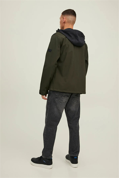 Jack&Jones 12212363  JJEmarvin Hood Softshell Noos Erkek Haki Ceket Haki Siyah