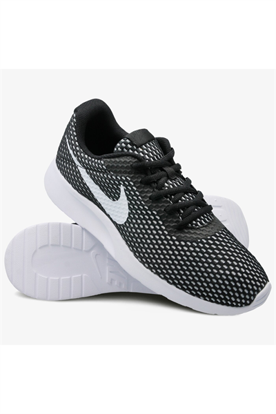 Nike 844887-012 Tanjun Se Erkek Spor Ayakkabı Siyah Beyaz