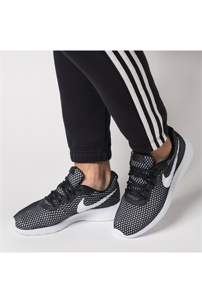 Nike 844887-012 Tanjun Se Erkek Spor Ayakkabı Siyah Beyaz