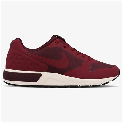Nike Nightgazer Erkek Günlük Yürüyüş Ayakkabısı Bordo kırmızı
