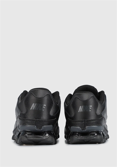Nike Reax 8TR Erkek Günlük Ayakkabı Siyah
