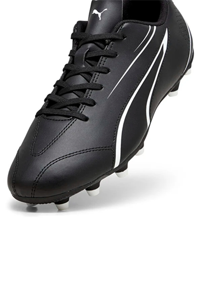 Puma 107483 01 VITORIA FG/AG Erkek Krampon Siyah Beyaz