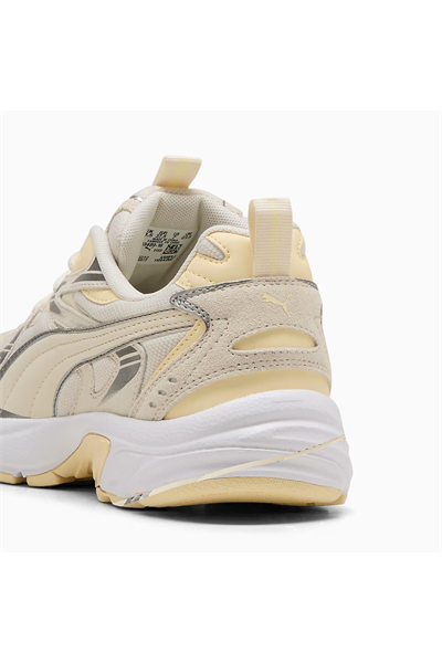 Puma 393489 16  Milenio Tech Suede Kadın Yürüyüş Ayakkabısı bej