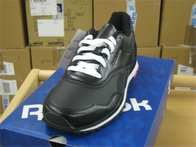 Reebok World Jogger Seasonal  J81808 Kadın Günlük Ayakkabı Siyah