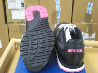 Reebok World Jogger Seasonal  J81808 Kadın Günlük Ayakkabı Siyah