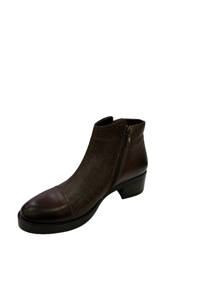 Venüs 1707604 Bot Kahverengi Kahverengi