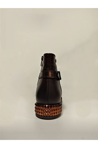 Venüs 1707704 Kahverengi Bot Kadın Kahverengi