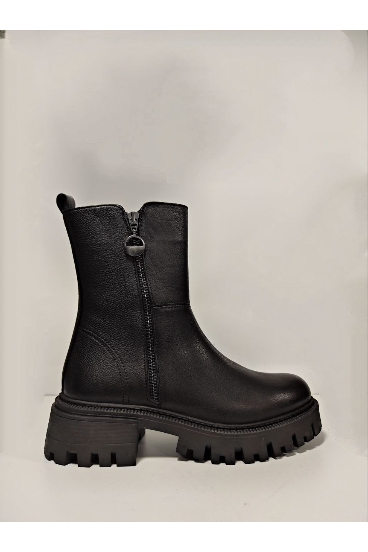 Castle Black YLDZ-23782-1 Hakiki Deri Kadın Botu Siyah