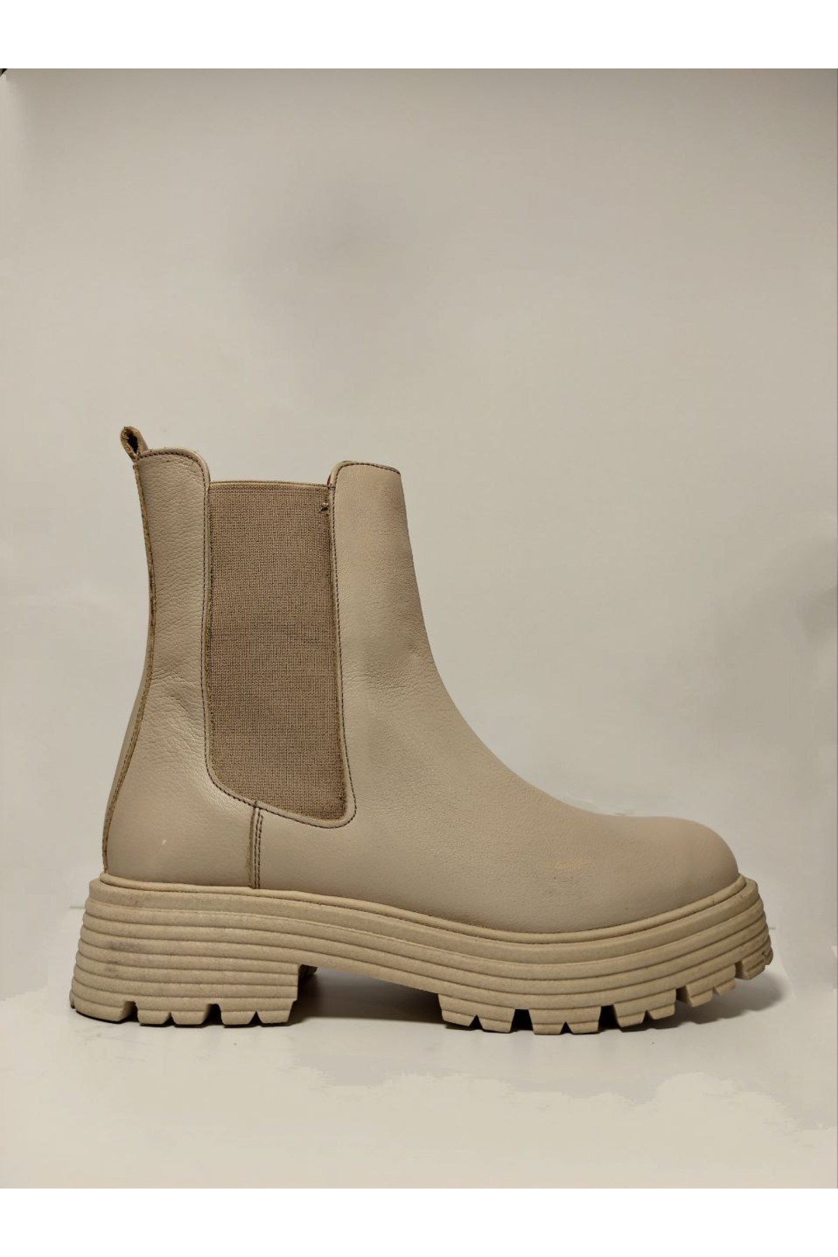 Castle Black YLDZ-23821-1 Hakkiki Deri Kadın Bot bej