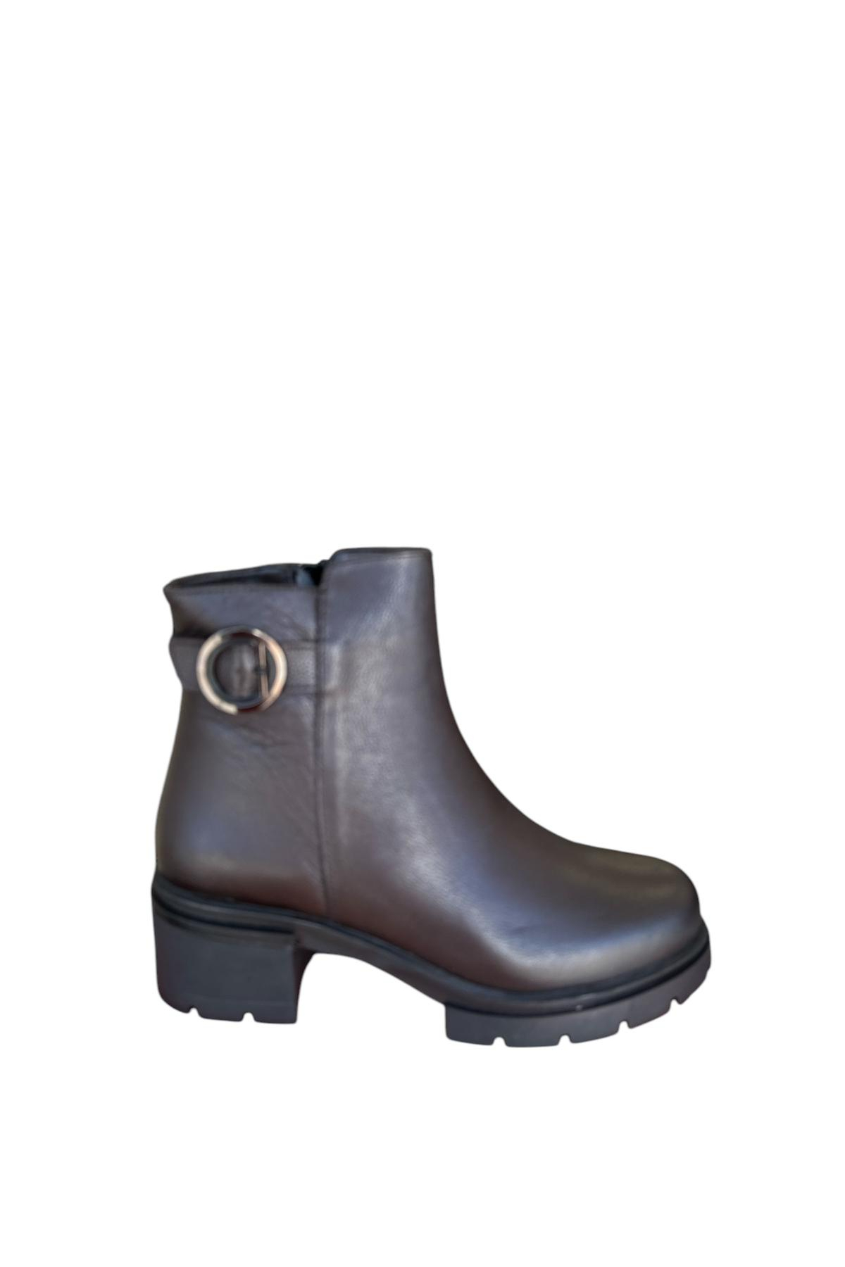 Castle Black YLDZ-27362-1 Kadın Hakiki Deri Klasik Bot Kahverengi