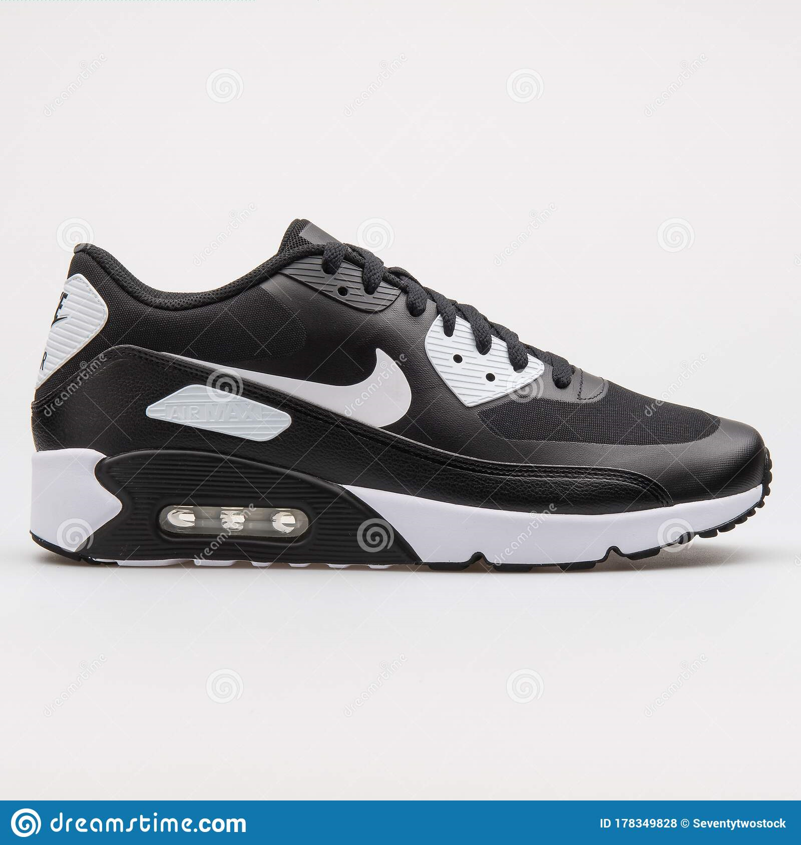 Nike Air Max 90 Ultra 2.0 Erkek Yürüyüş Ayakkabısı Siyah Beyaz