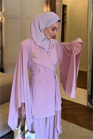 Broşlu Sandy Takım Pembe