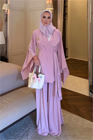 Broşlu Sandy Takım Pembe