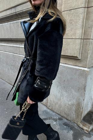 Für Siyah Deri Detay Kaban