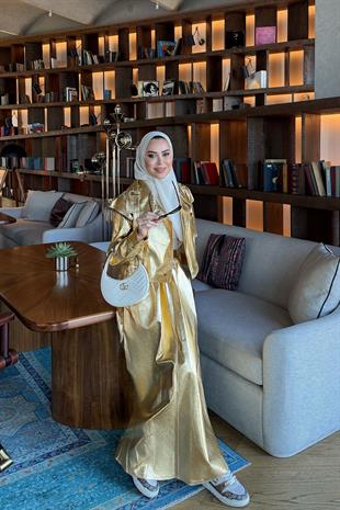 Taş Detaylı Gold Etekli Takım