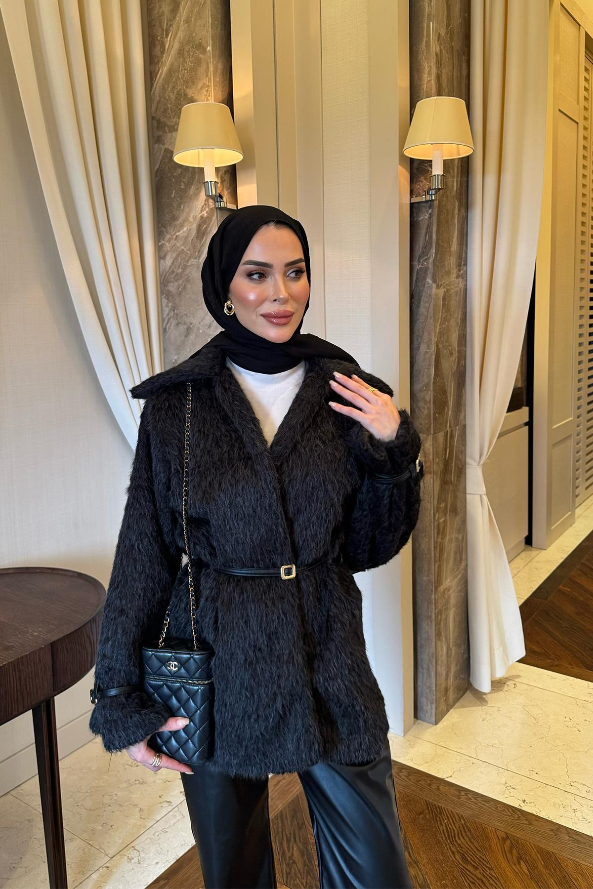 Astarlı Kürk Ceket Siyah