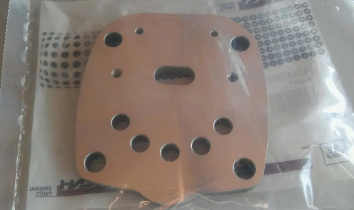 HAVA KOMPRESÖR GÖVDE ARA PARÇA