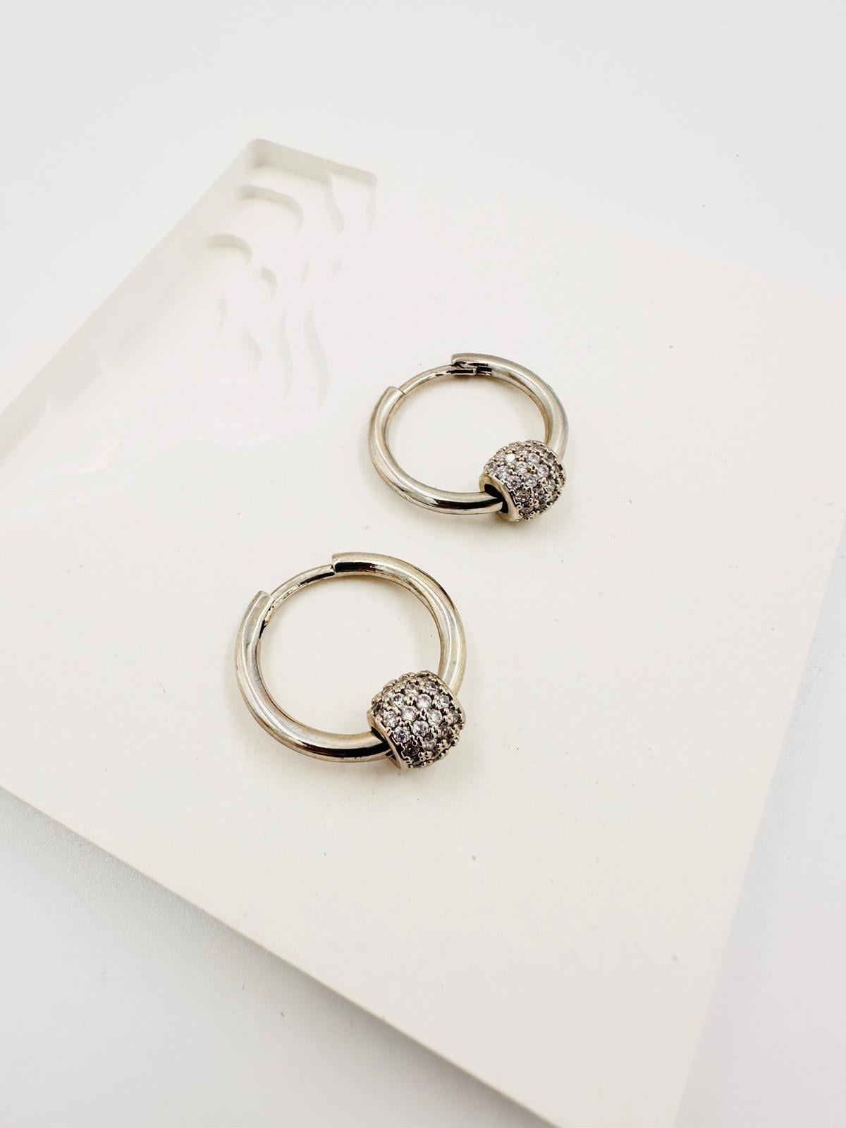 STONE seri gümüş halka küpe 00869