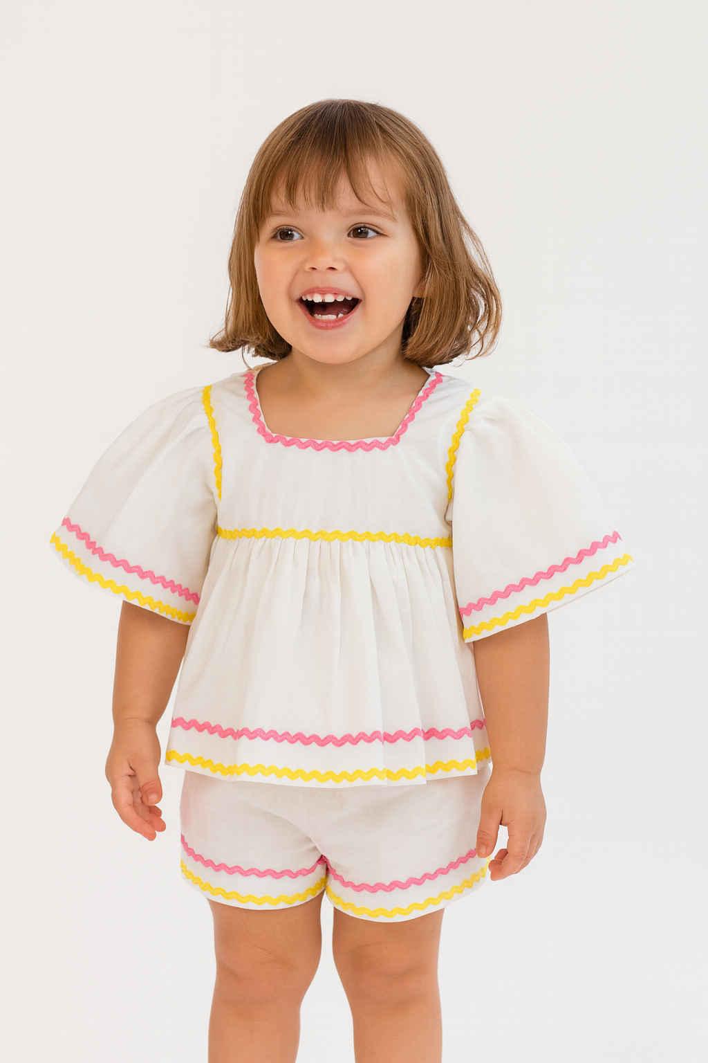 Pembe Sarı Su Taşlı Şortlu Alt Üst Takmı