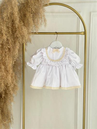 KIRIK BEYAZ DANTEL FİYONKLU ELBİSE