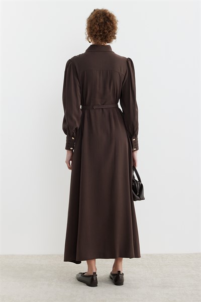 Belden Pensli Düğmeli Kemerli Elbise Acı Kahverengi